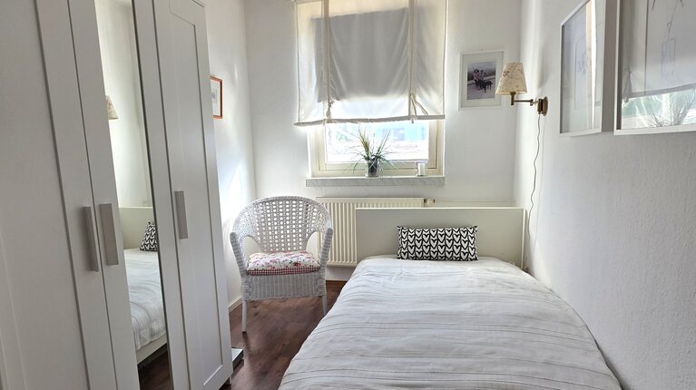 Schlafzimmer 3