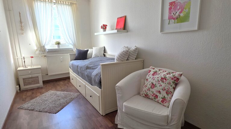 Schlafzimmer 2